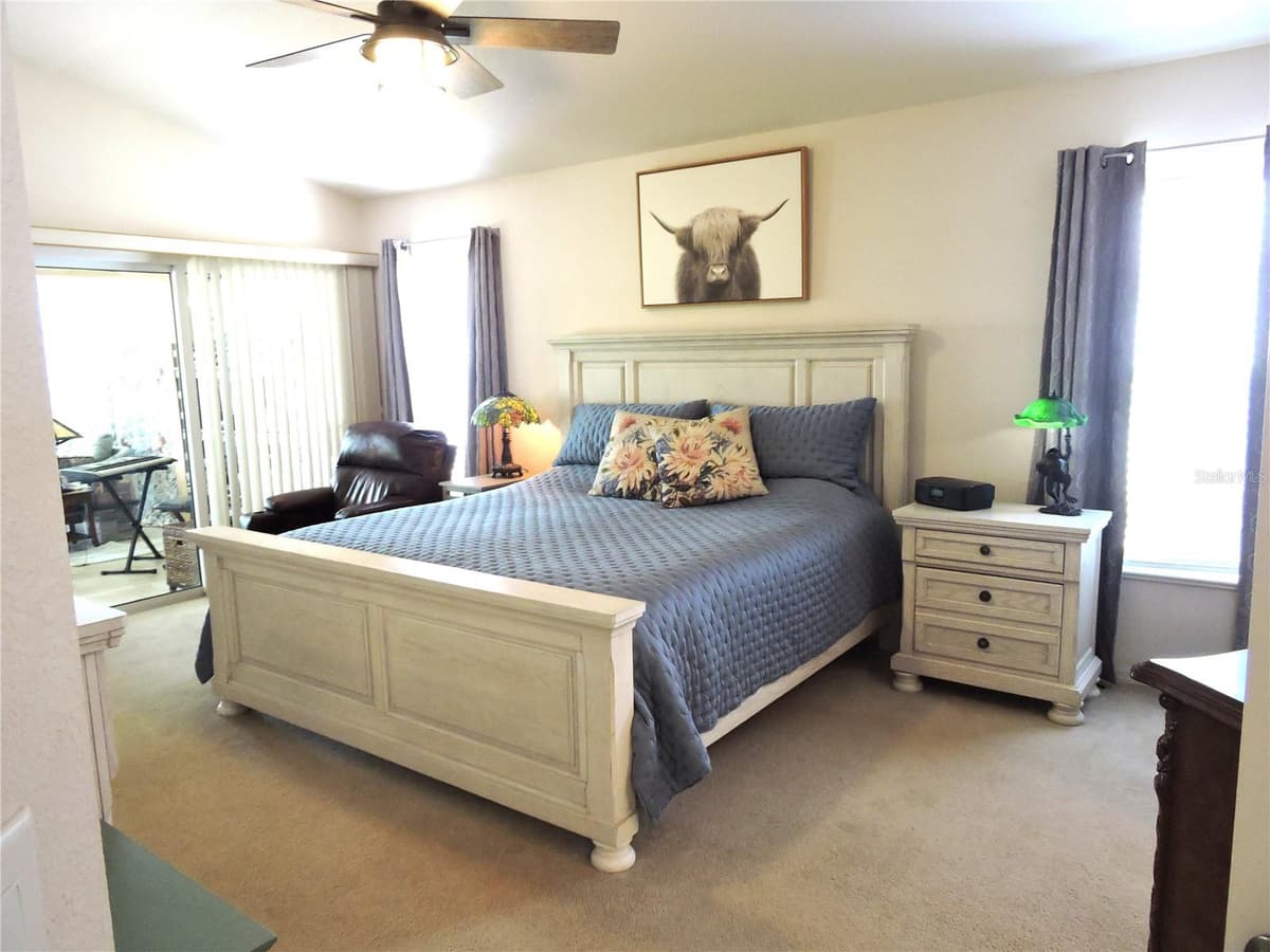 110 MARINER LANE — photo 19 of 46