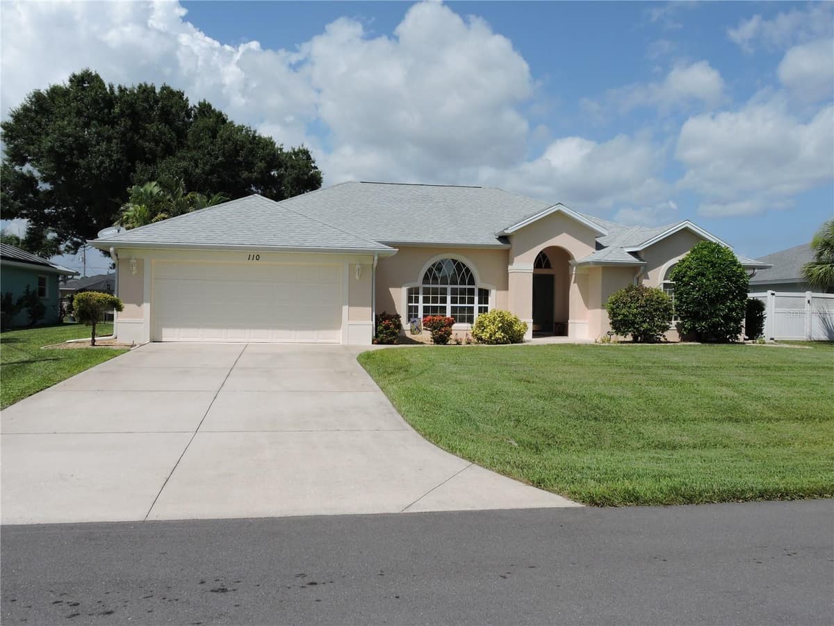 110 MARINER LANE — photo 3 of 46