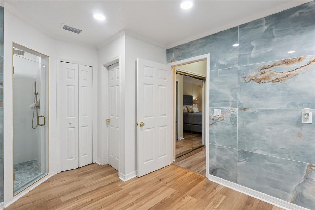 8355 DIAMOND COVE CIRCLE — photo 32 of 66