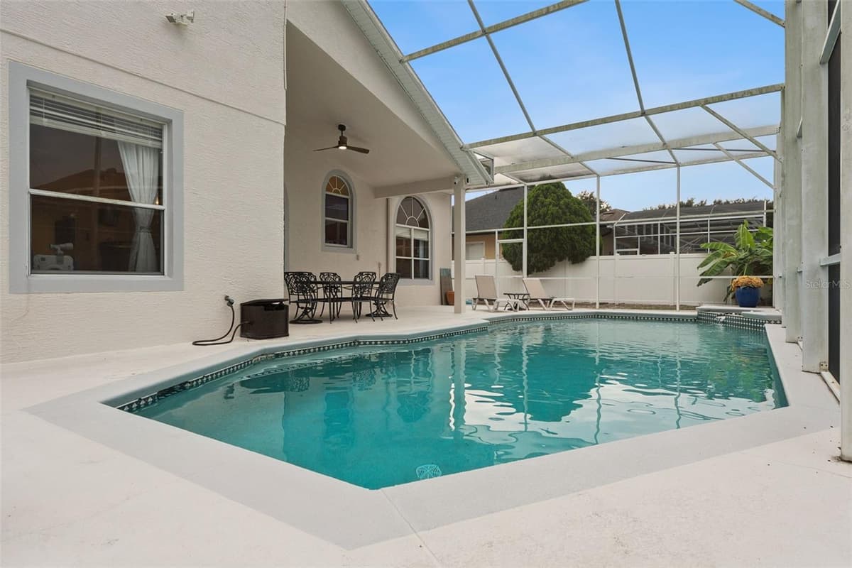8355 DIAMOND COVE CIRCLE — photo 44 of 66