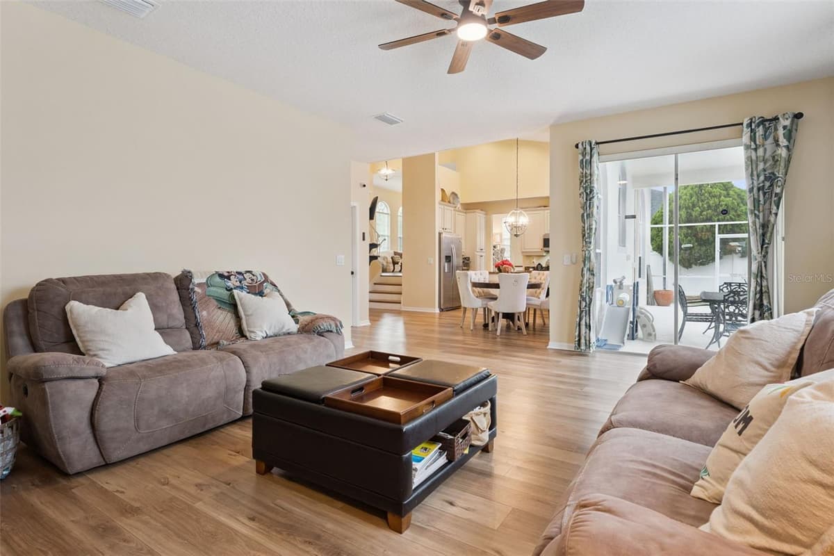 8355 DIAMOND COVE CIRCLE — photo 14 of 66