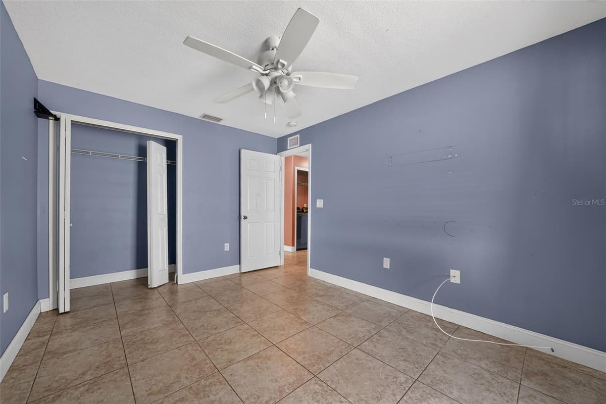 1081 JOHNSTON ROAD — photo 32 of 50