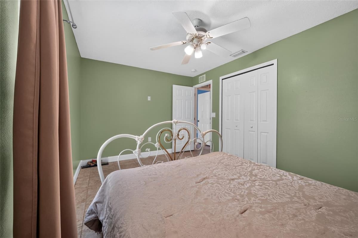 1081 JOHNSTON ROAD — photo 16 of 50