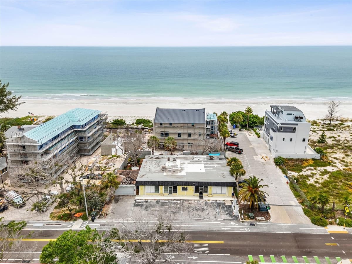 350 GULF BOULEVARD — photo 1 of 38