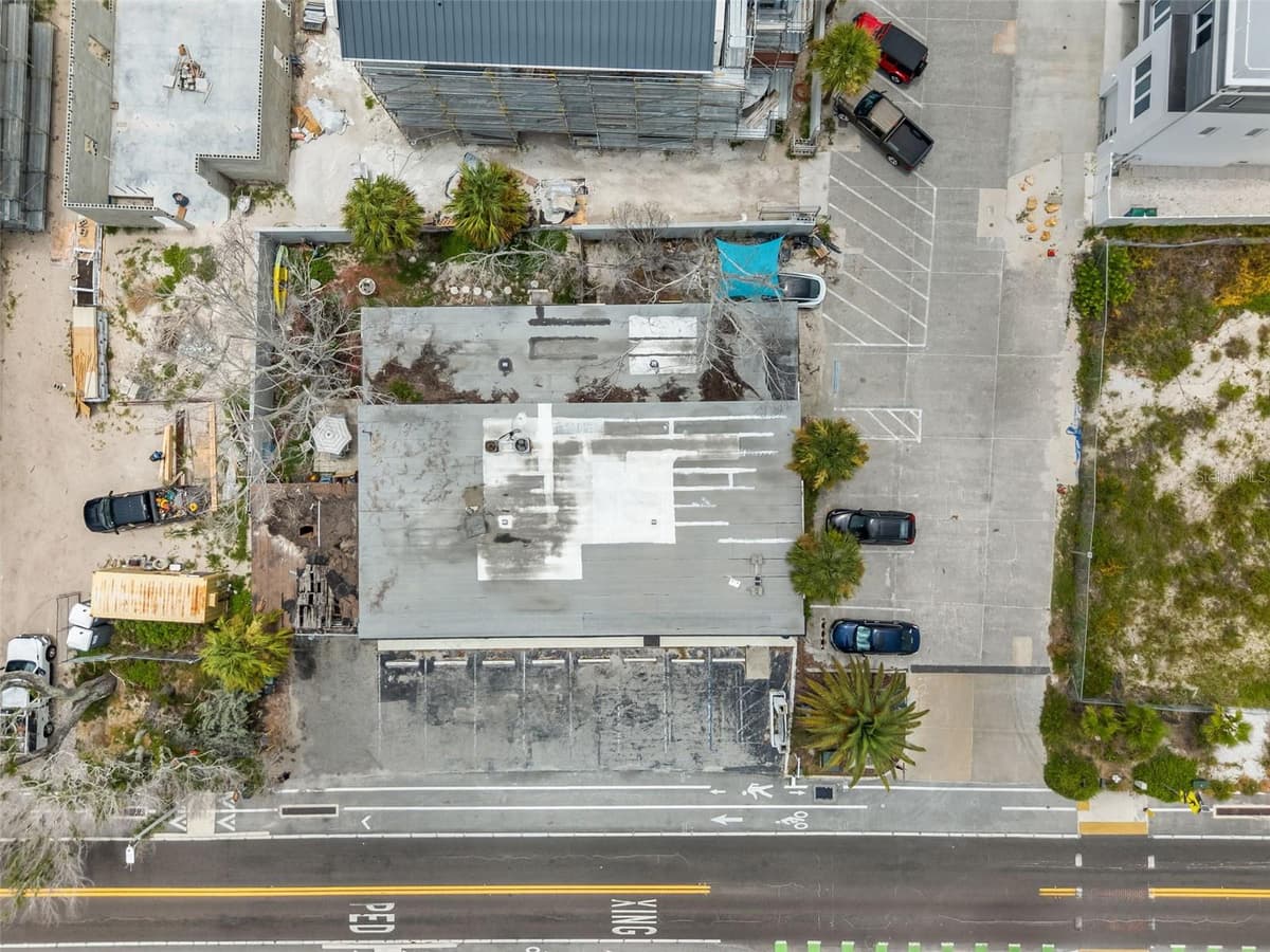 350 GULF BOULEVARD — photo 36 of 38