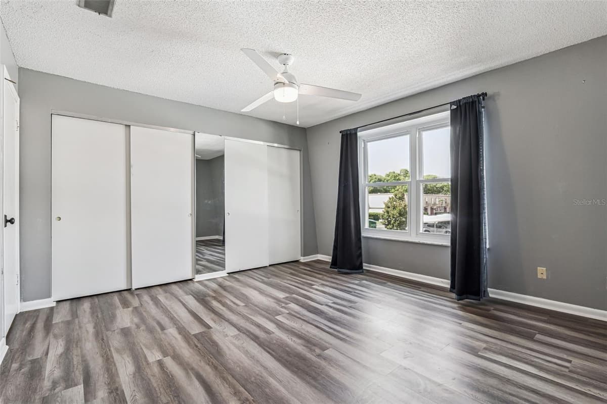 200 SAINT ANDREWS BOULEVARD — photo 11 of 21