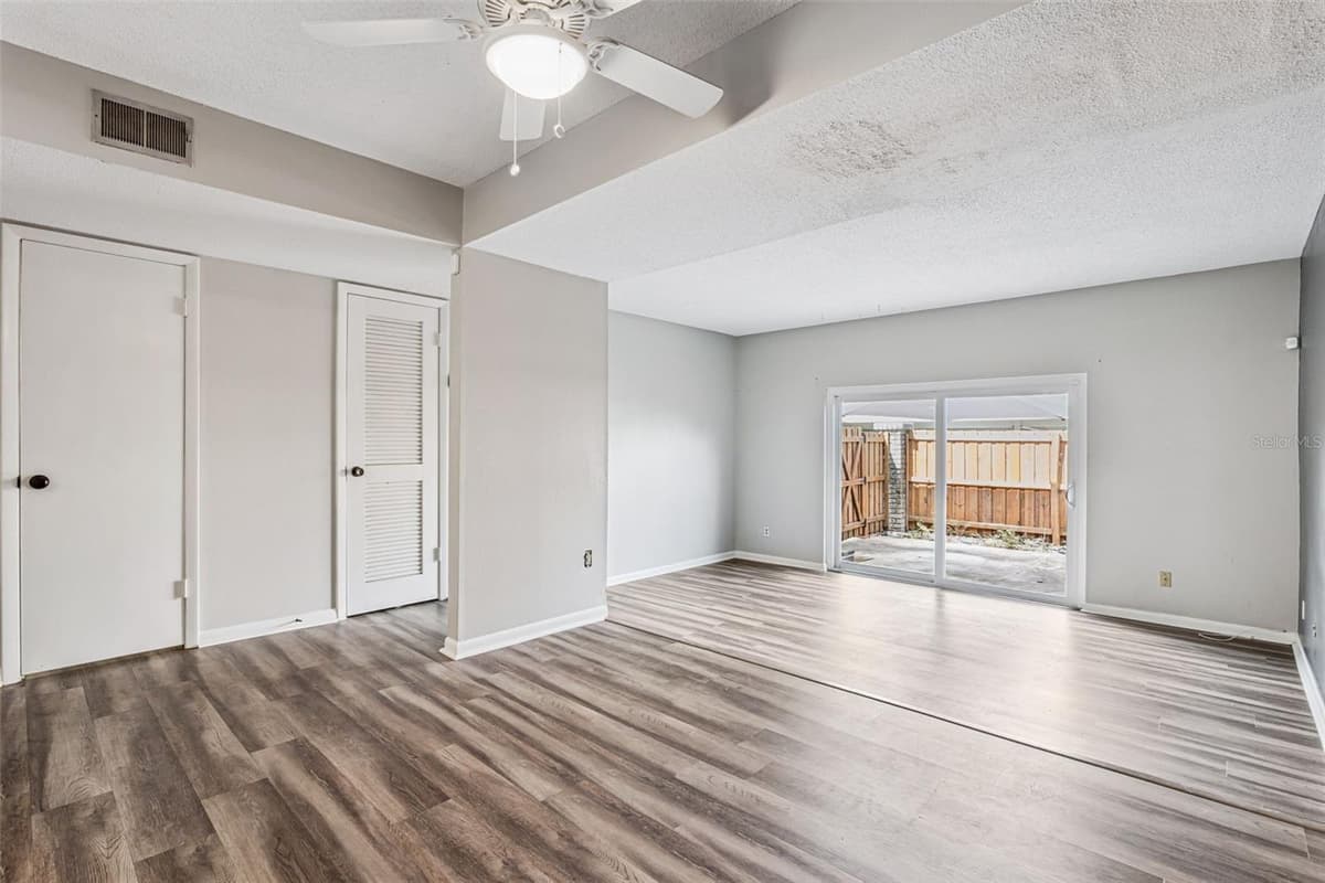 200 SAINT ANDREWS BOULEVARD — photo 3 of 21