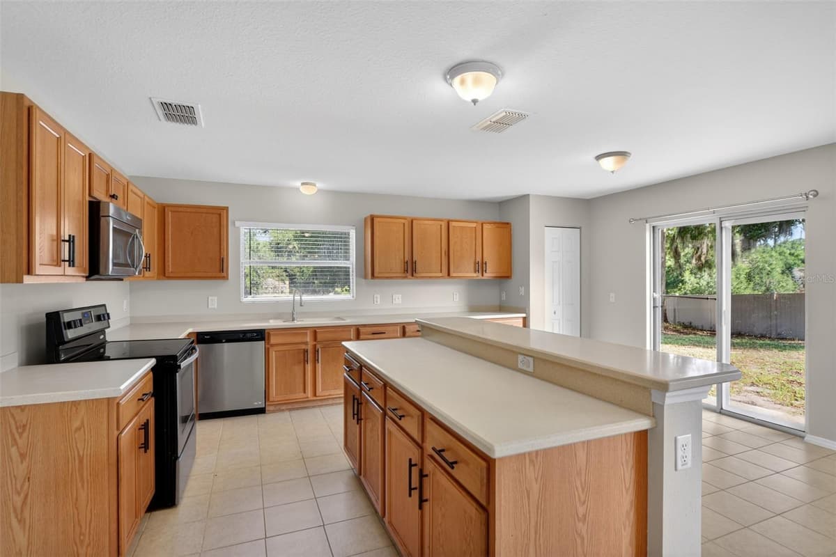 2832 BREEZY MEADOW ROAD — photo 6 of 31
