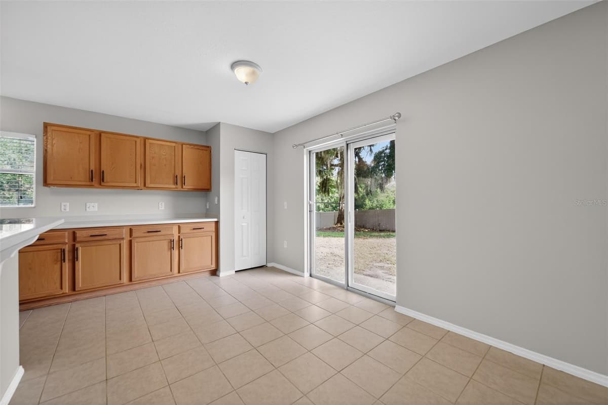 2832 BREEZY MEADOW ROAD — photo 7 of 31