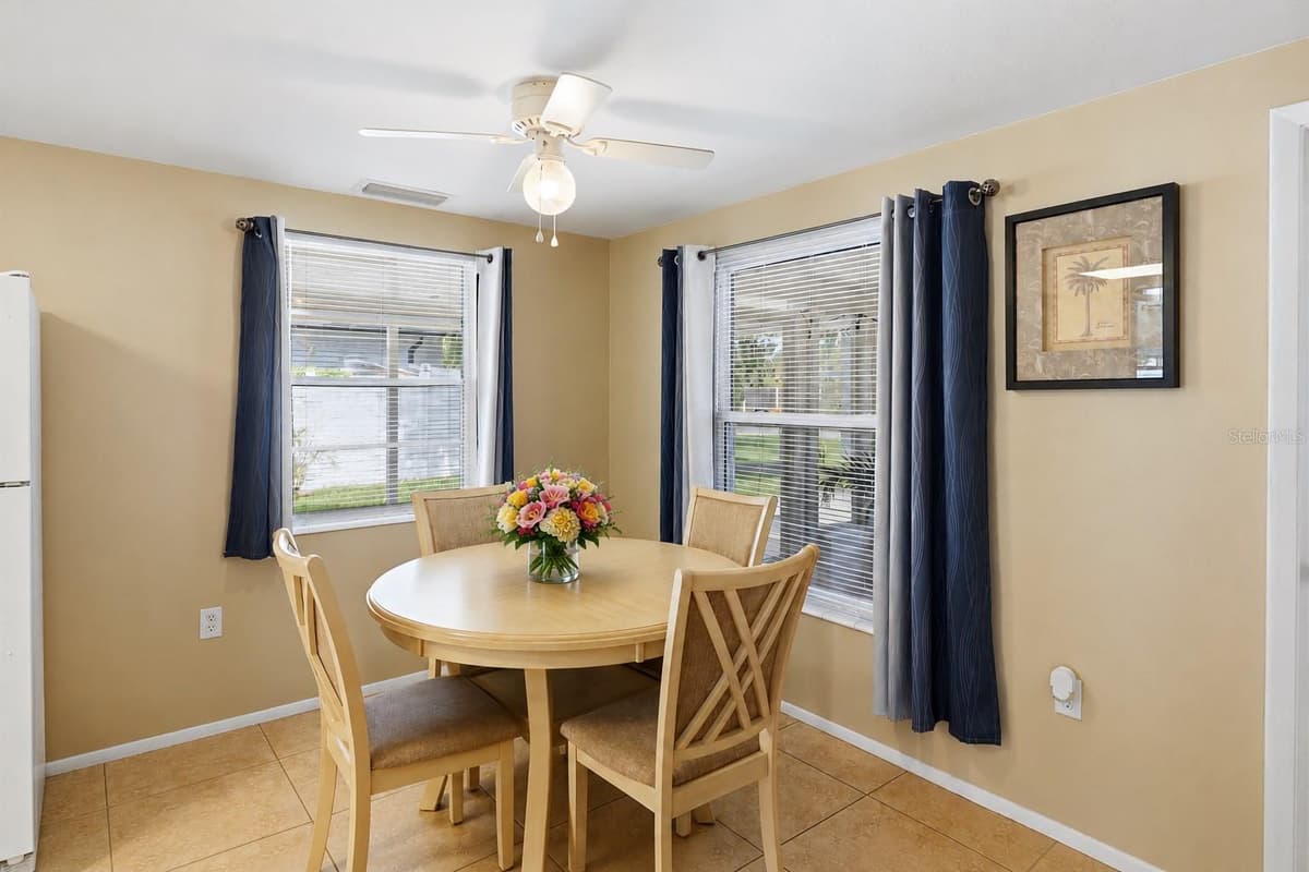 630 SEMINOLE DRIVE — photo 14 of 40