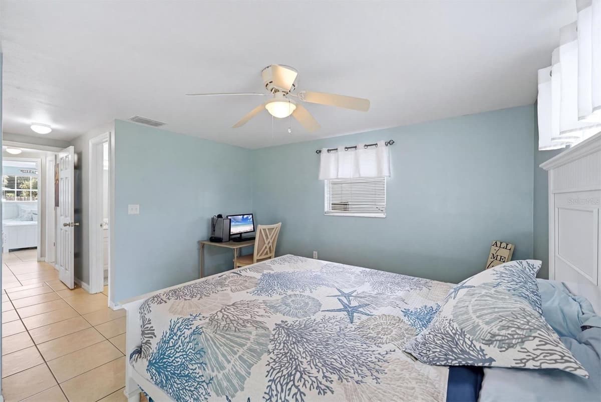 630 SEMINOLE DRIVE — photo 19 of 40