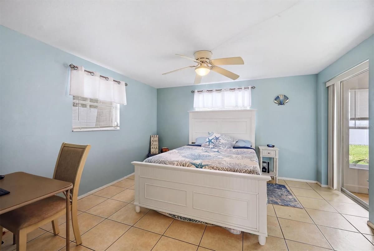630 SEMINOLE DRIVE — photo 21 of 40
