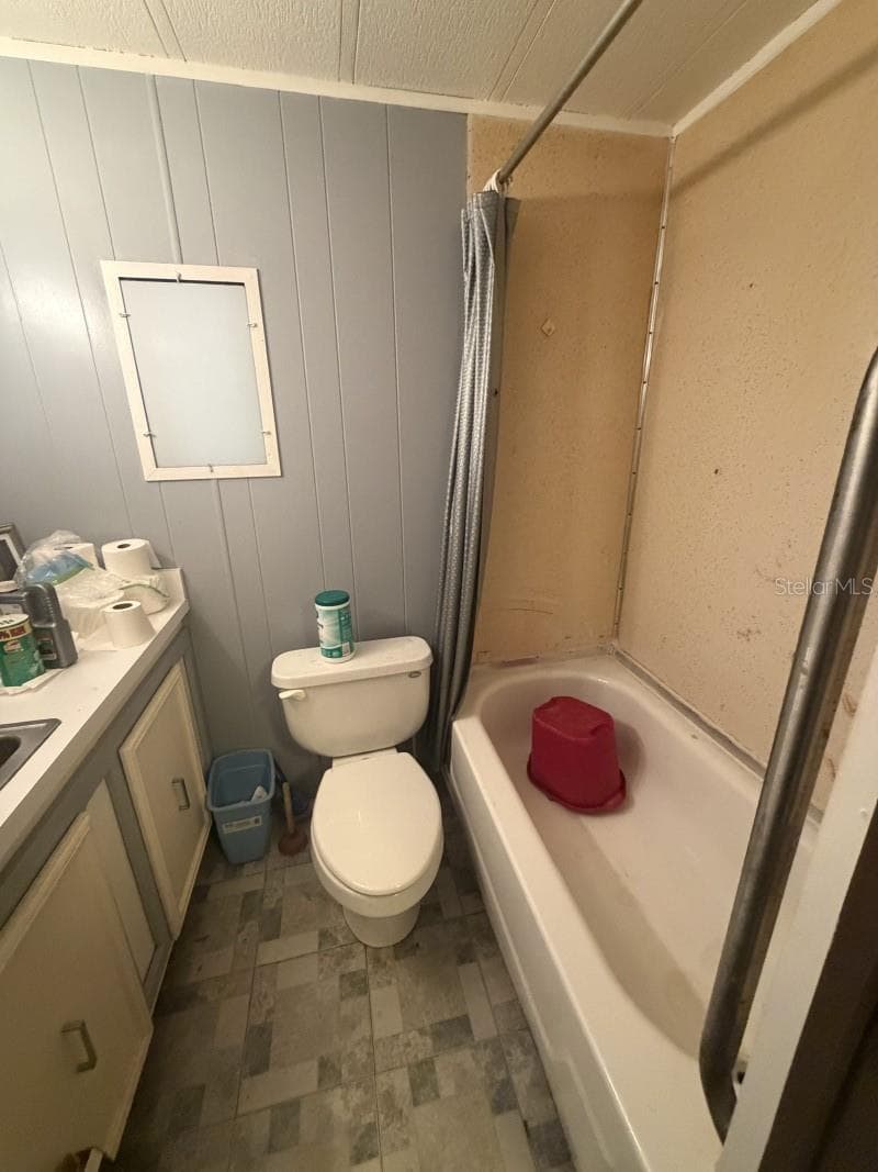 9818 REYLINDA AVENUE — photo 14 of 25
