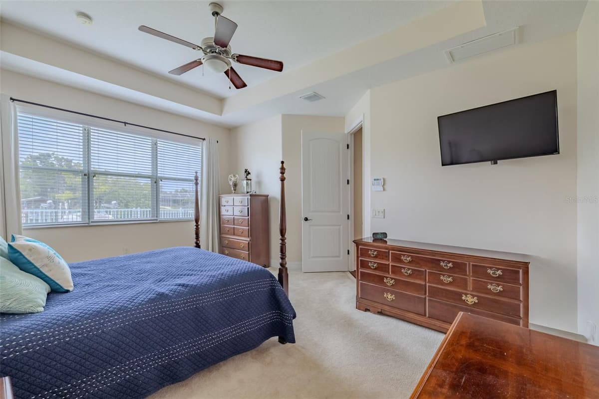 562 BIMINI BAY BOULEVARD — photo 24 of 68