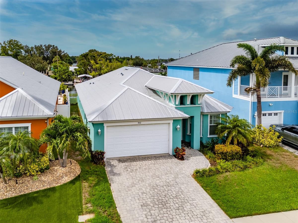 562 BIMINI BAY BOULEVARD — photo 49 of 68