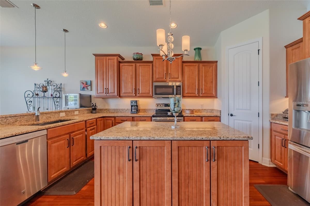 562 BIMINI BAY BOULEVARD — photo 7 of 68