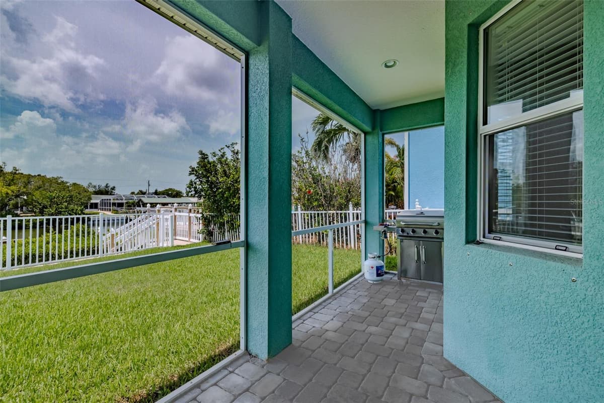 562 BIMINI BAY BOULEVARD — photo 35 of 68