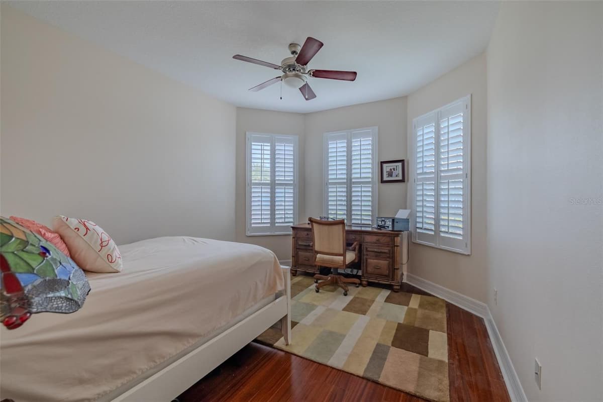 562 BIMINI BAY BOULEVARD — photo 31 of 68