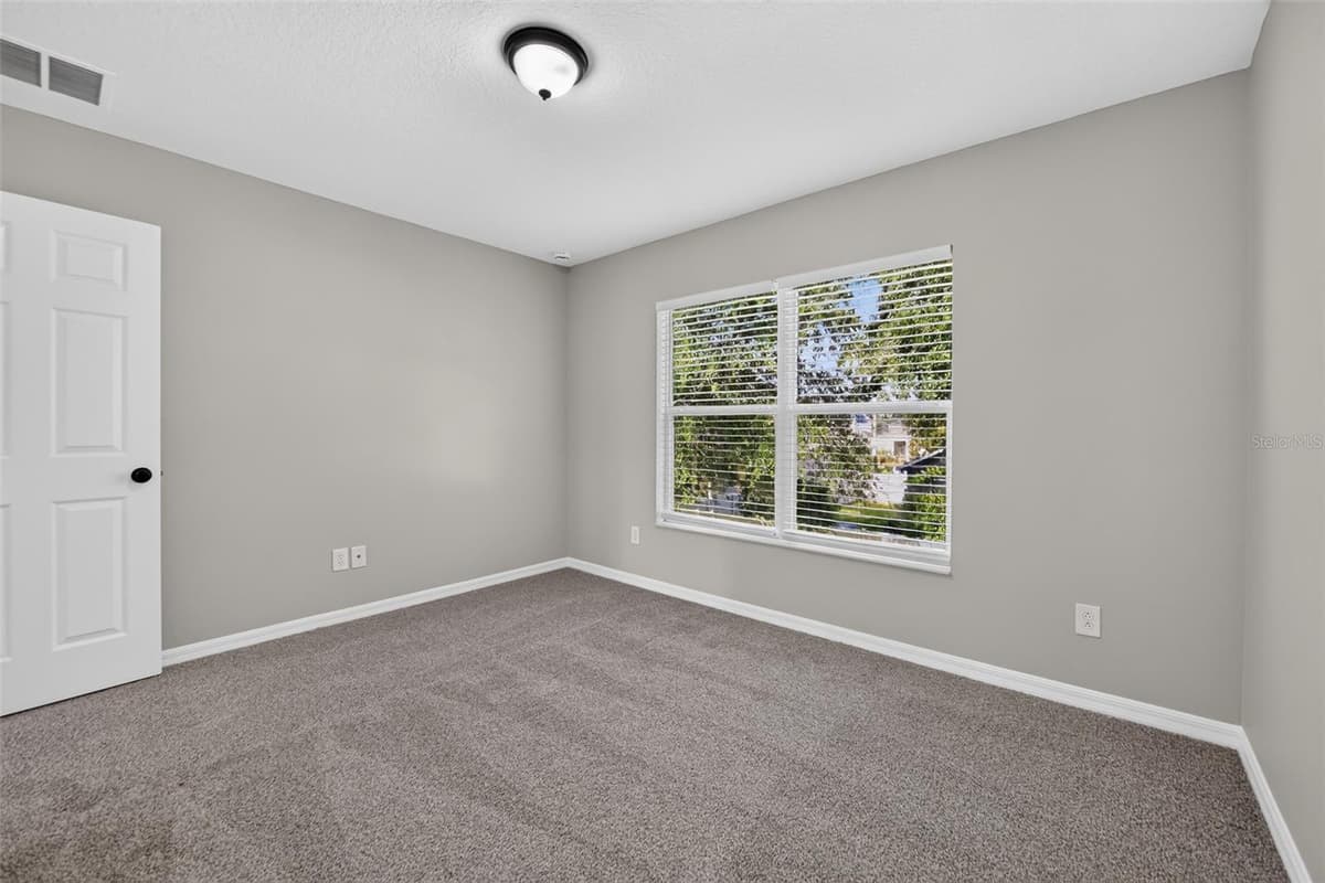 3519 MCCORMICK WOODS DRIVE — photo 24 of 30