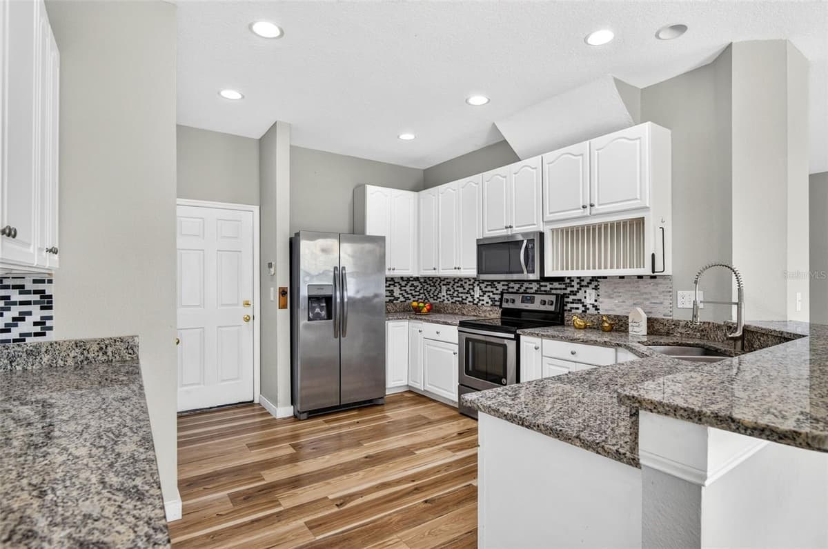 7046 PENTA PLACE — photo 8 of 51