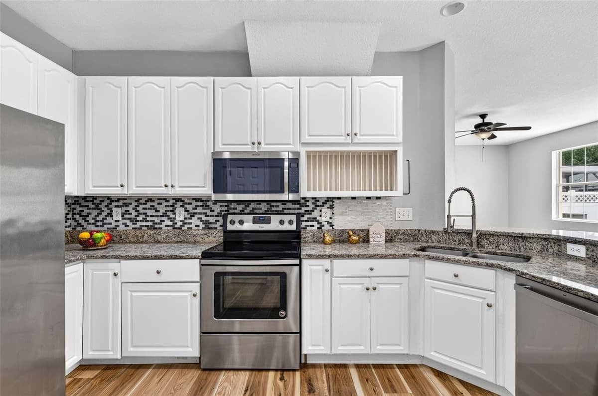 7046 PENTA PLACE — photo 9 of 51