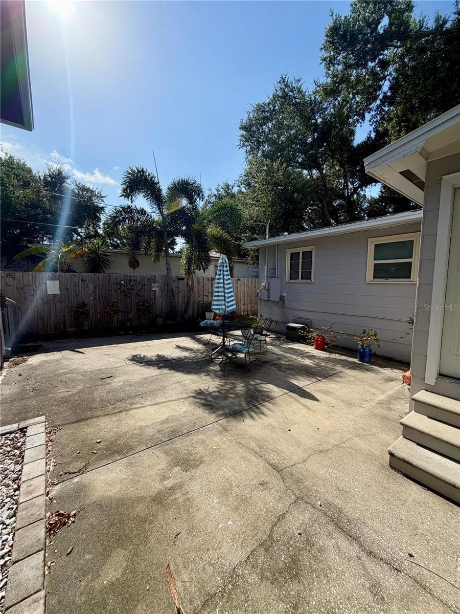 3452 9TH AVENUE — photo 7 of 7
