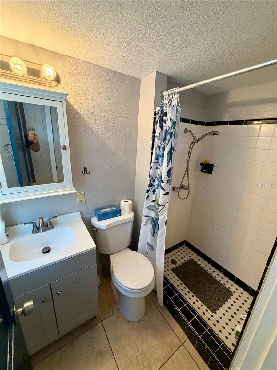 3452 9TH AVENUE — photo 6 of 7