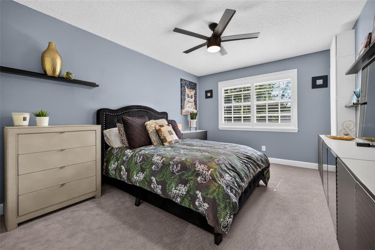 4660 LAUREL OAK LANE — photo 44 of 61
