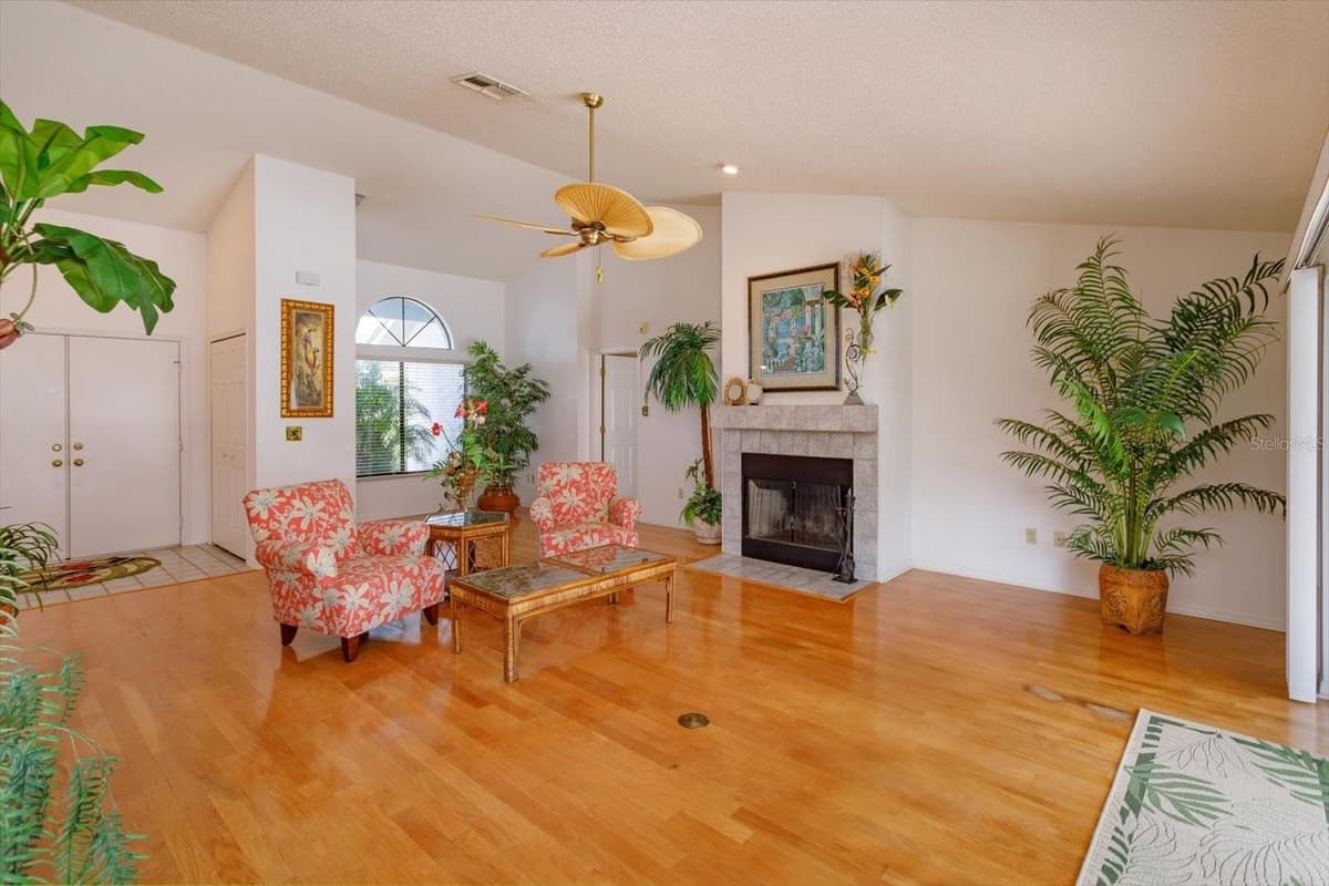 1134 SEAFARER LANE — photo 4 of 27