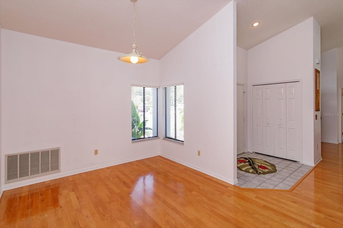 1134 SEAFARER LANE — photo 6 of 27