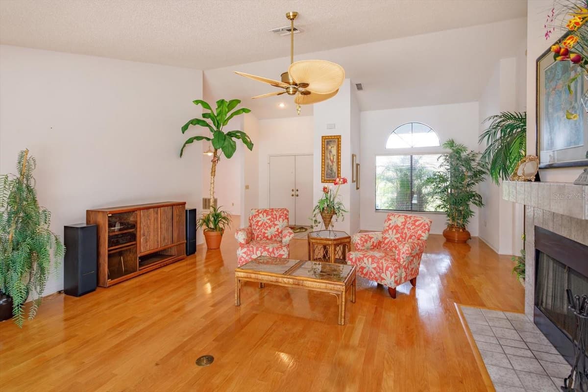 1134 SEAFARER LANE — photo 5 of 27