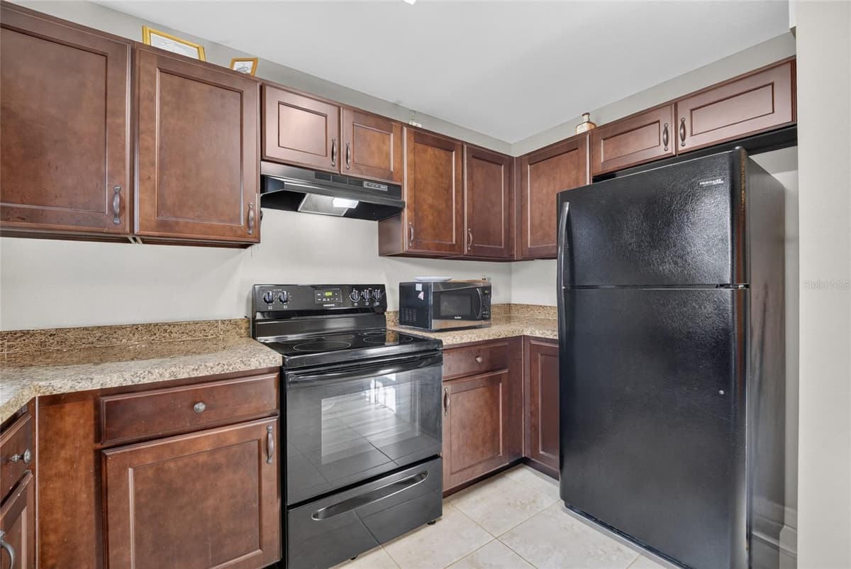 13881 33RD TERRACE — photo 8 of 19