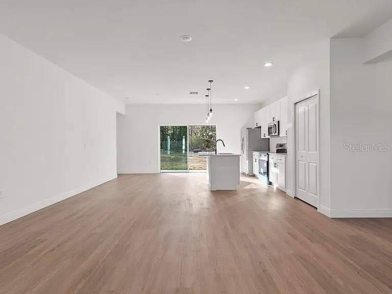 3826 LON LANE — photo 24 of 35