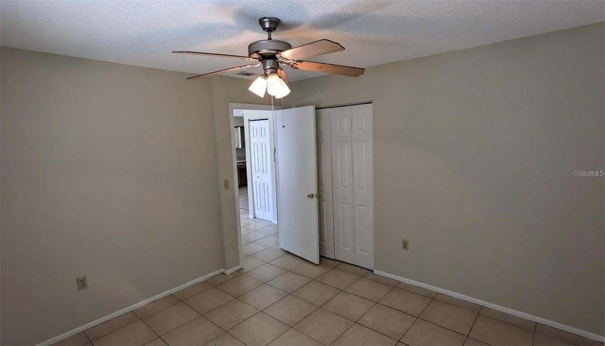 511 JOHN STREET — photo 14 of 22