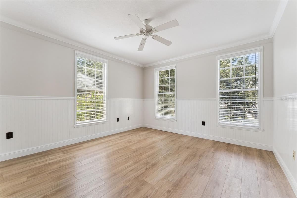 310 GRAND MAGNOLIA AVENUE — photo 21 of 53