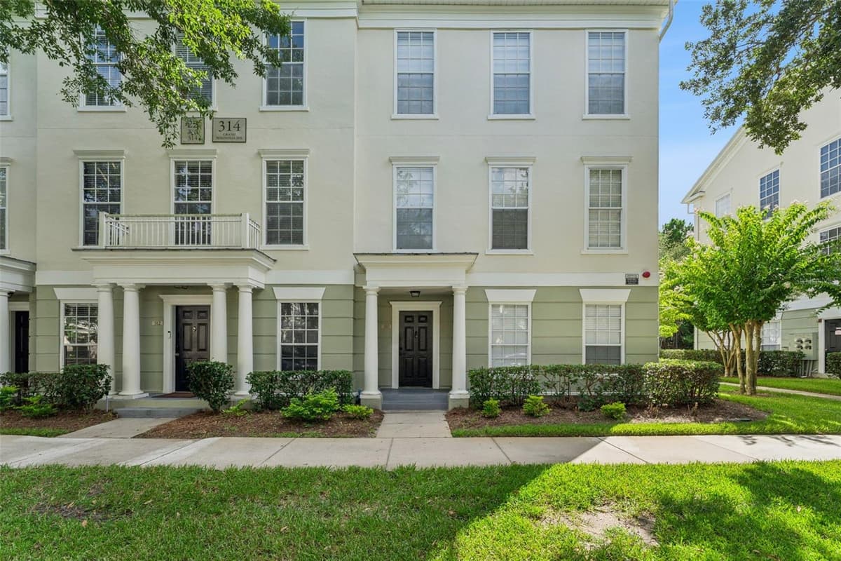 310 GRAND MAGNOLIA AVENUE — photo 1 of 53