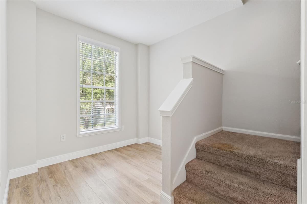 310 GRAND MAGNOLIA AVENUE — photo 18 of 53