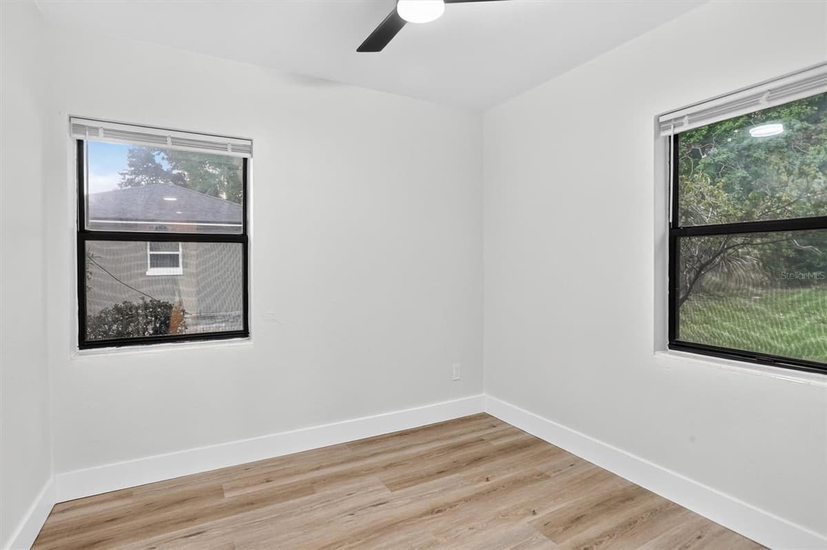 3402 LEWIS COURT — photo 21 of 29