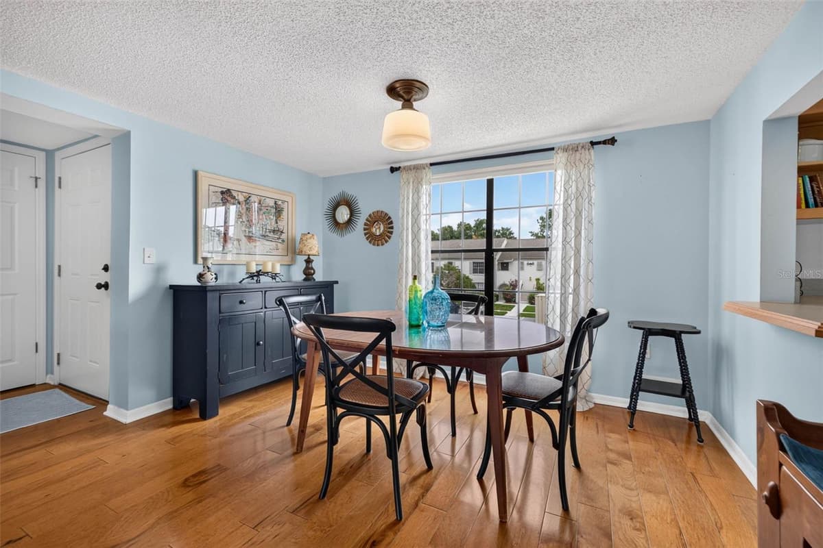 2490 HERON TERRACE — photo 10 of 28