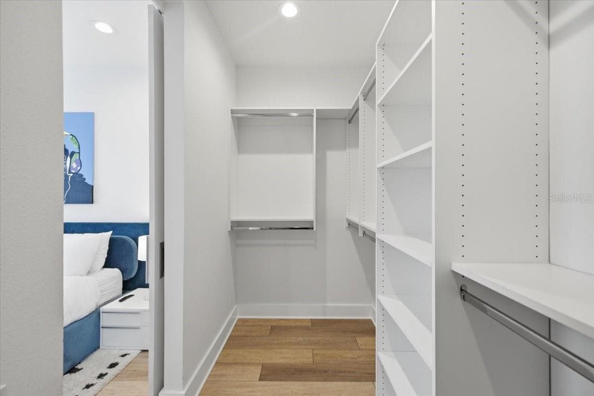 2701 POPLAR AVENUE — photo 54 of 65