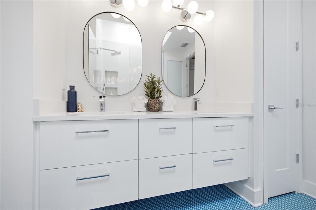 2701 POPLAR AVENUE — photo 49 of 65