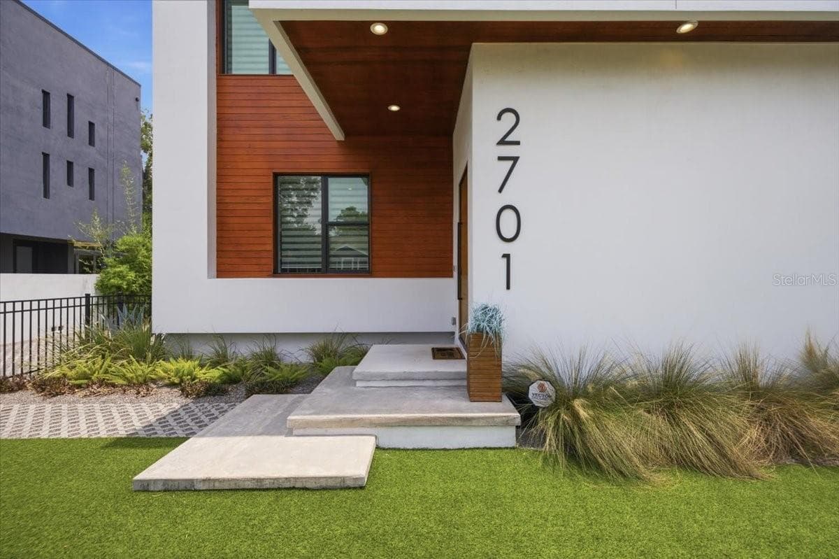 2701 POPLAR AVENUE — photo 33 of 65