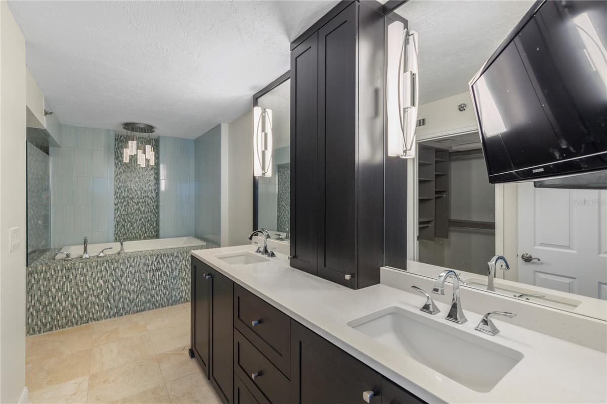 1600 GULF BOULEVARD — photo 35 of 74