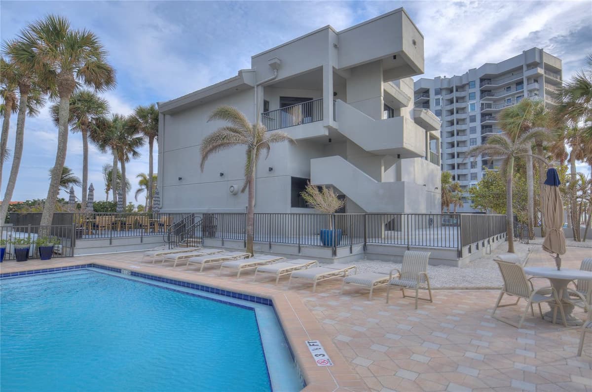 1600 GULF BOULEVARD — photo 68 of 74