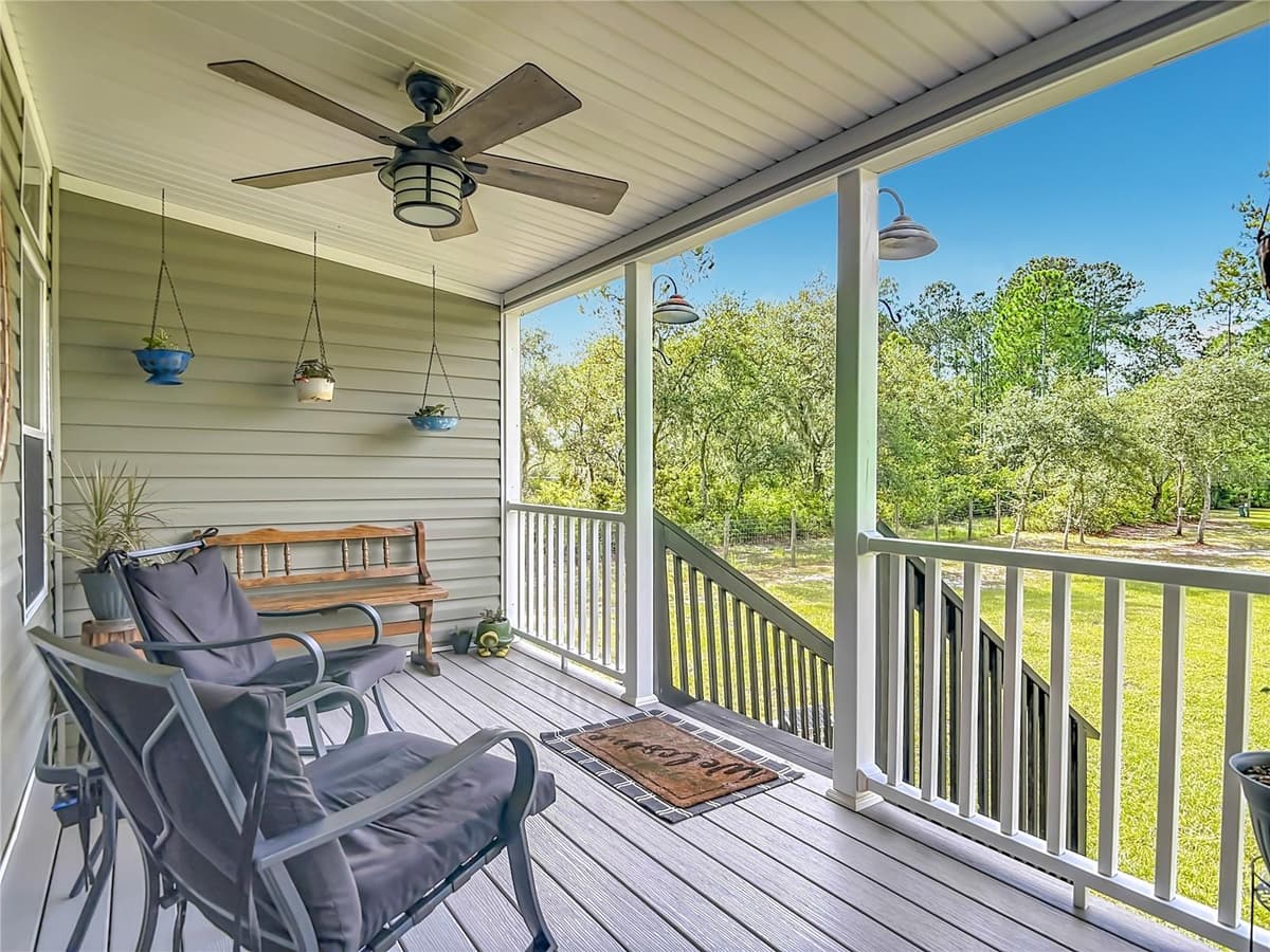31120 LAKE HOLLY ROAD — photo 38 of 64