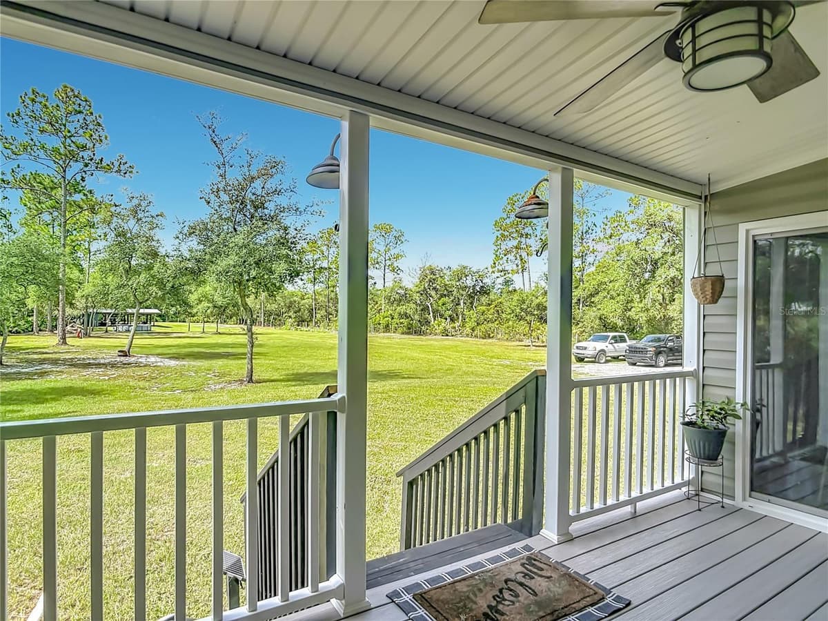 31120 LAKE HOLLY ROAD — photo 41 of 64