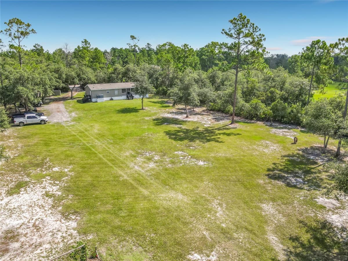 31120 LAKE HOLLY ROAD — photo 59 of 64