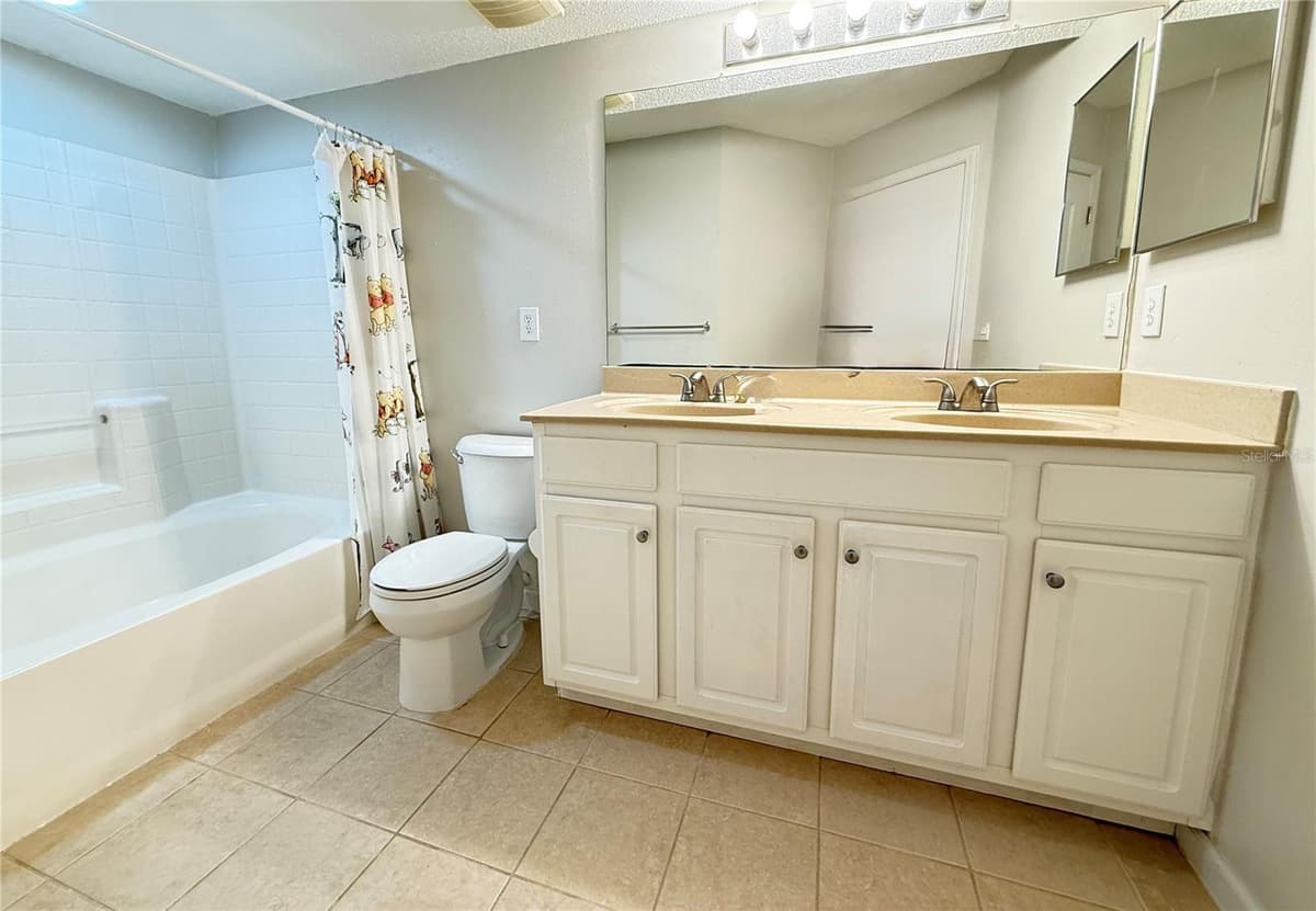12017 VILLANOVA DRIVE — photo 31 of 48