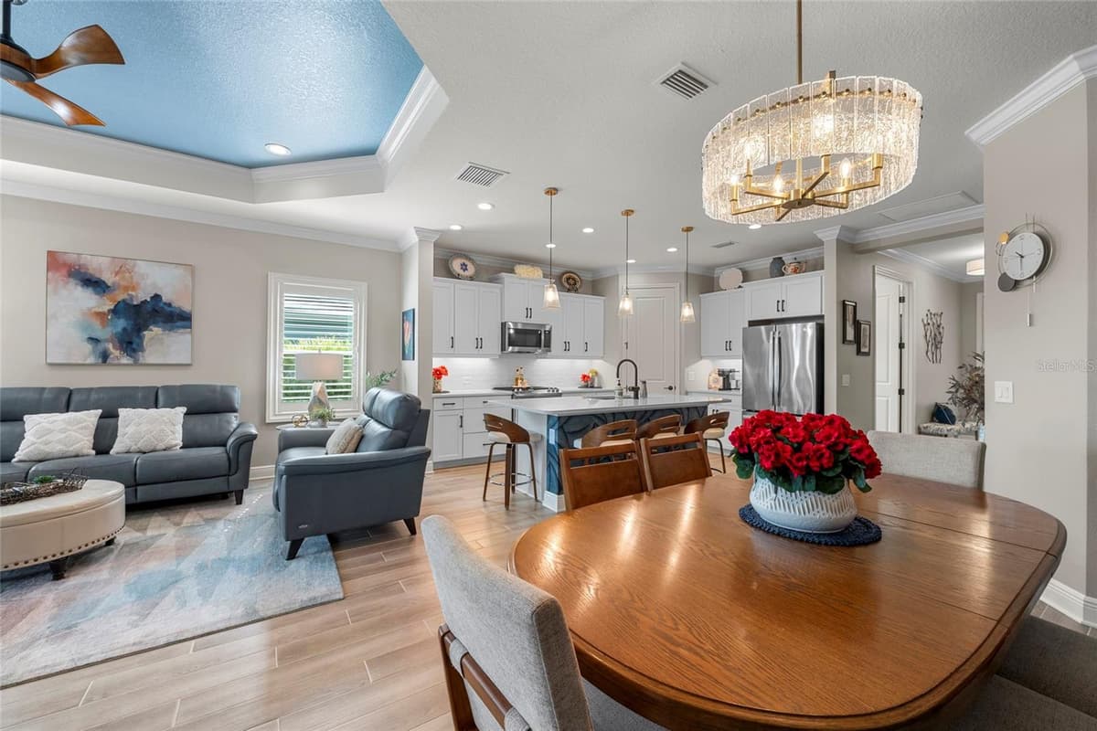 10169 LAKE WALES CIRCLE — photo 15 of 56