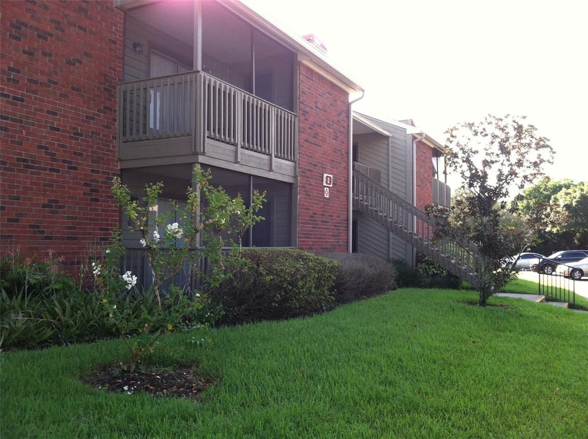 9100 DR MARTIN LUTHER KING JR STREET — photo 1 of 15